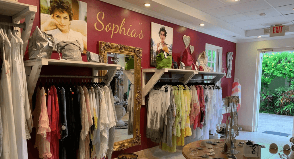 Sophia's, The Crane Resort Amenities